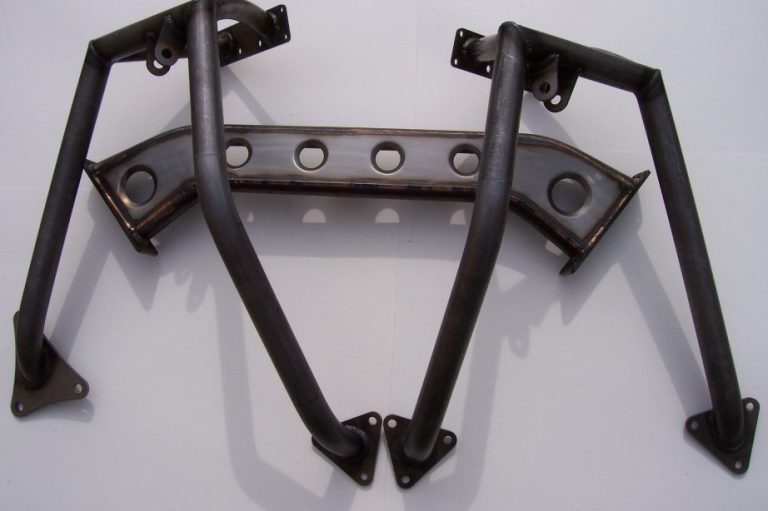 Ranger/Explorer Engine Cage | Giant Motorsports