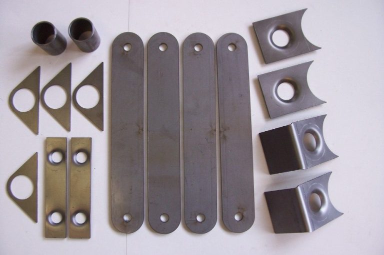 Shackles - WIY - Toyota, S-10, Nissan, Explorer | Giant Motorsports